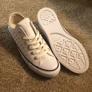 White leather Converse with gold studs NWOT